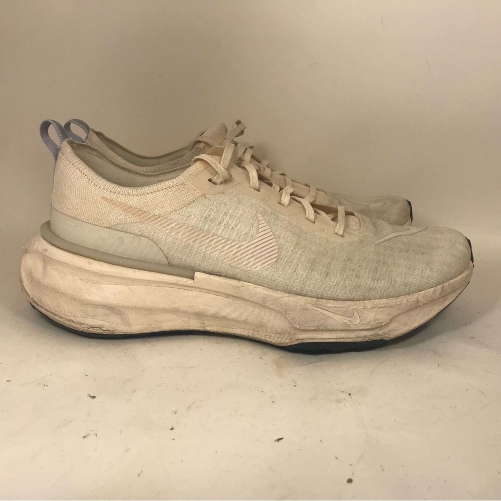 Nike ZoomX Invincible Run Flyknit 3 Light Cream Sz 11.5
